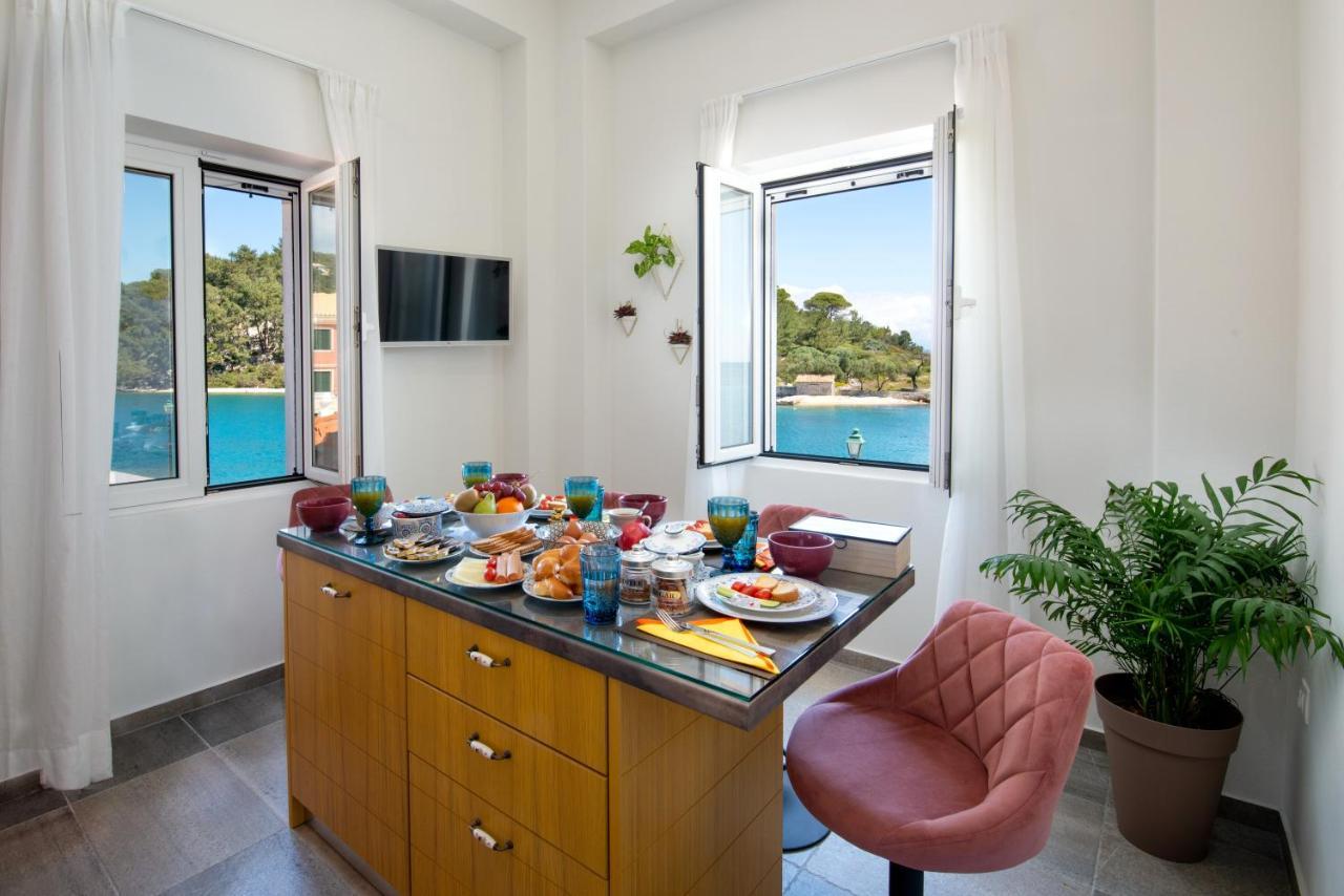 Sea Front Suite "Sea Tales" ไกออส ภายนอก รูปภาพ